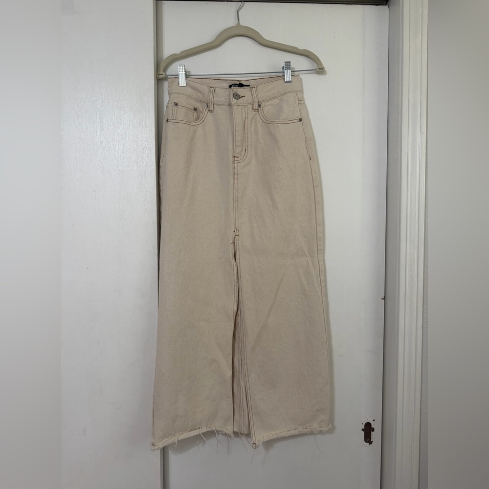 Steve Madden Cream Skirt